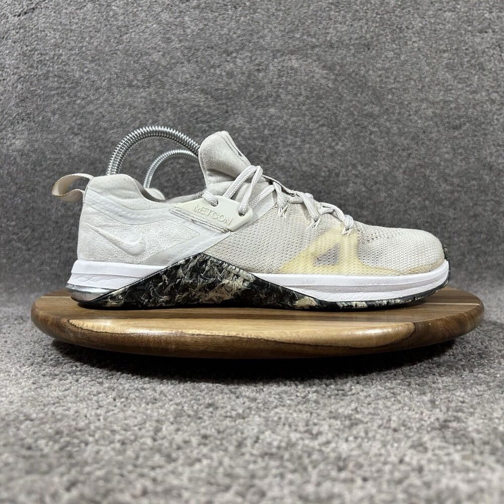 Nike Metcon Flyknit 3 AR5623-110 Women’s Sz 9 White Training Running Shoes Used